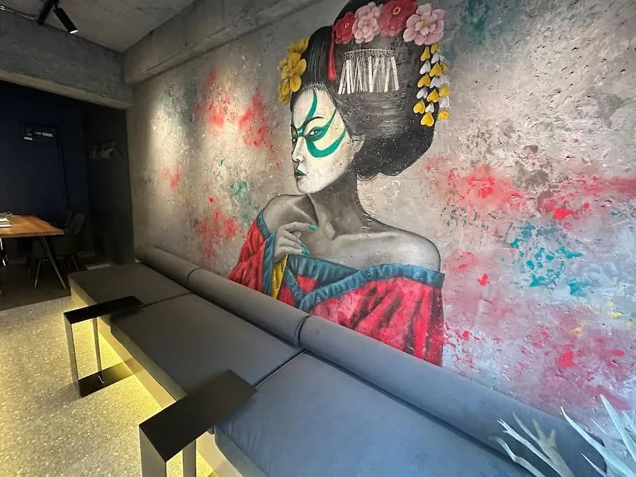 Apartment Us311山手线上野日本著名设计师设计公寓，直达上野2分直达新宿，涉谷，秋叶原，东京，便利店饮食店满载 Tokyo Japan